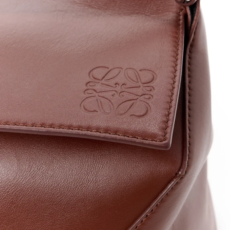 LOEWE PUZZLE BAG LARGE BROWNIE SHINY CALFSKIN LEATHER - Image 8