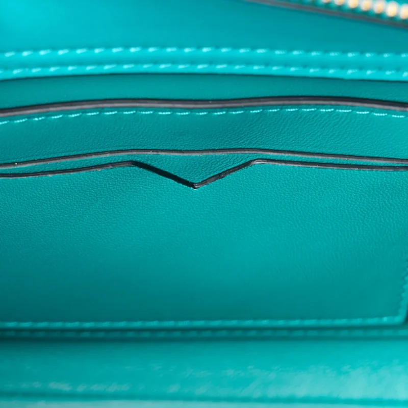 VALENTINO GARAVANI SMALL ONE STUD HANDBAG MARINE GREEN NAPPA LEATHER GOLD HARDWARE - Image 9