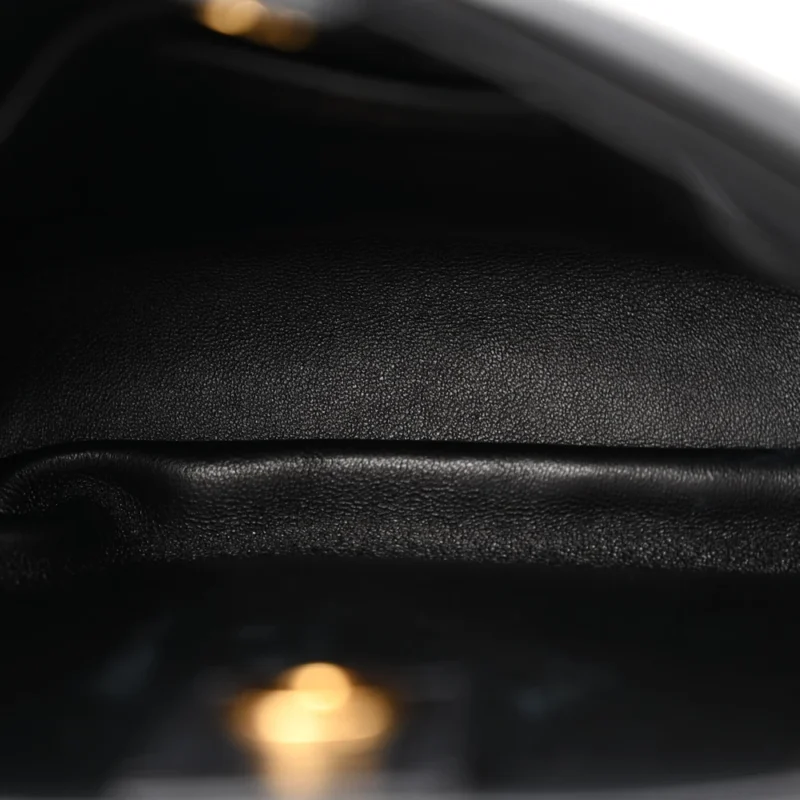 VALENTINO GARAVANI SMALL ROMAN STUD THE HANDLE BAG BLACK NAPPA LEATHER GOLD HARDWARE - Image 7