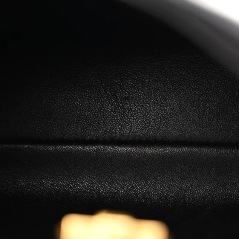 VALENTINO GARAVANI SMALL ROMAN STUD THE HANDLE BAG BLACK NAPPA LEATHER GOLD HARDWARE - Image 8