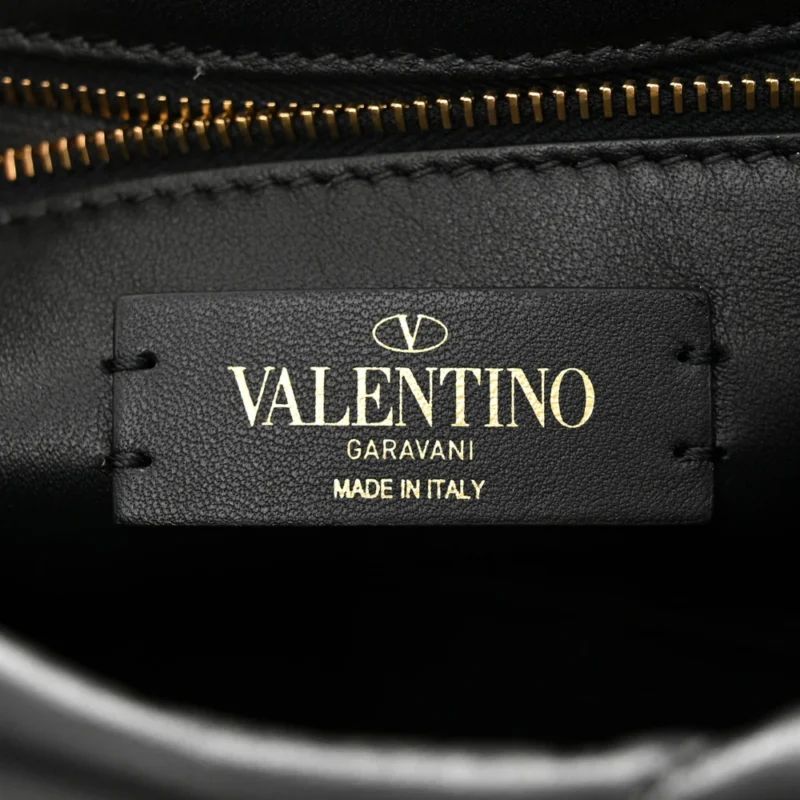 VALENTINO GARAVANI SMALL ROMAN STUD SHOULDER BAG BLACK NAPPA LEATHER BRASS HARDWARE - Image 2