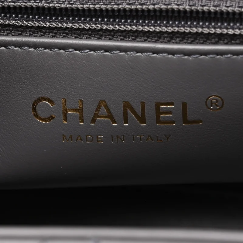 CHANEL KELLY SHOPPER NANO GREY ?C TIMELESS ELEGANCE - Image 2