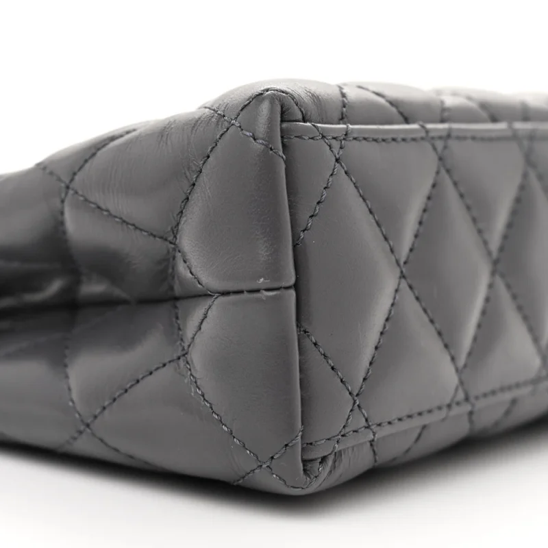 CHANEL KELLY SHOPPER NANO GREY ?C TIMELESS ELEGANCE - Image 4