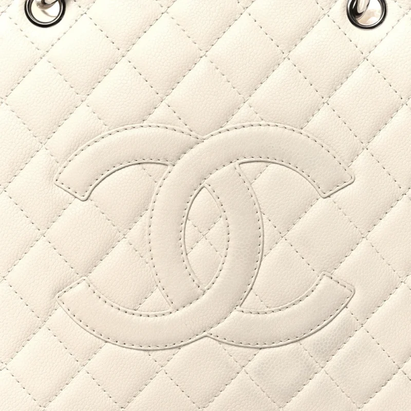 CHANEL GRAND SHOPPING TOTE (GST) LARGE WHITE QUILTED CAVIAR LEATHER SILVER HARDWARE - Image 9