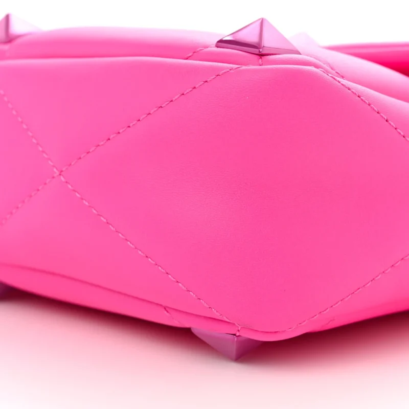 VALENTINO GARAVANI LARGE ROMAN STUD SHOULDER BAG PINK PP LACQUER MONOCHROME NAPPA LEATHER INCOGNITO HARDWARE - Image 4