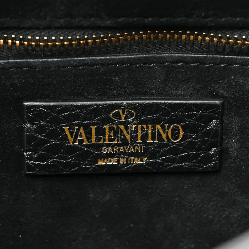 VALENTINO GARAVANI LARGE ROMAN STUD SHOULDER BAG BLACK GRAINED CALFSKIN LEATHER BRASS HARDWARE - Image 5