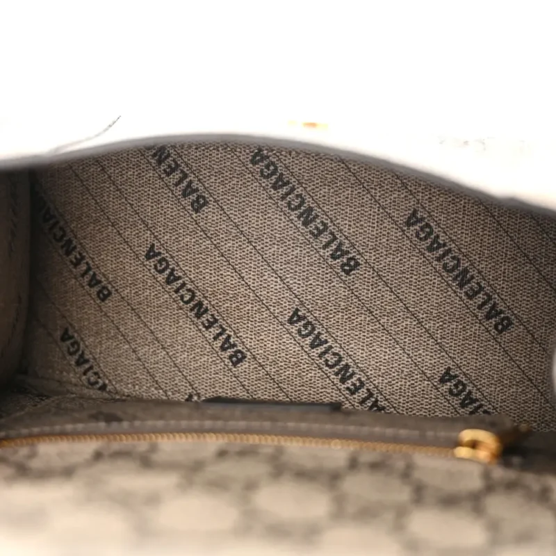 BALENCIAGA SMALL HOURGLASS TOP HANDLE BAG BEIGE/EBONY GG SUPREME MONOGRAM X GUCCI GOLD HARDWARE - Image 7