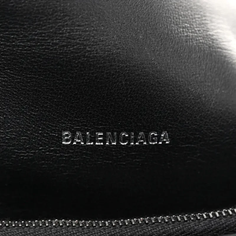 BALENCIAGA MEDIUM CRUSH CHAIN BAG BLACK QUILTED CRUSHED CALFSKIN LEATHER BLACK HARDWARE - Image 2