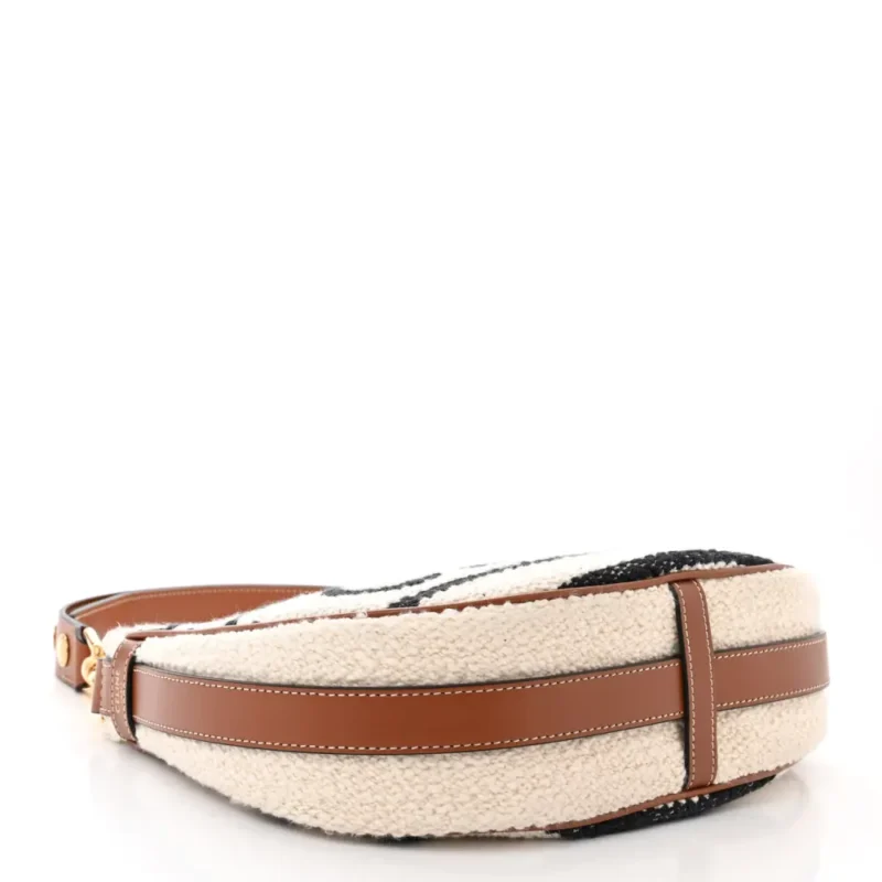 CELINE MEDIUM AVA SHOULDER BAG WHITE/BLACK TEXTILE GOLD HARDWARE - Image 6