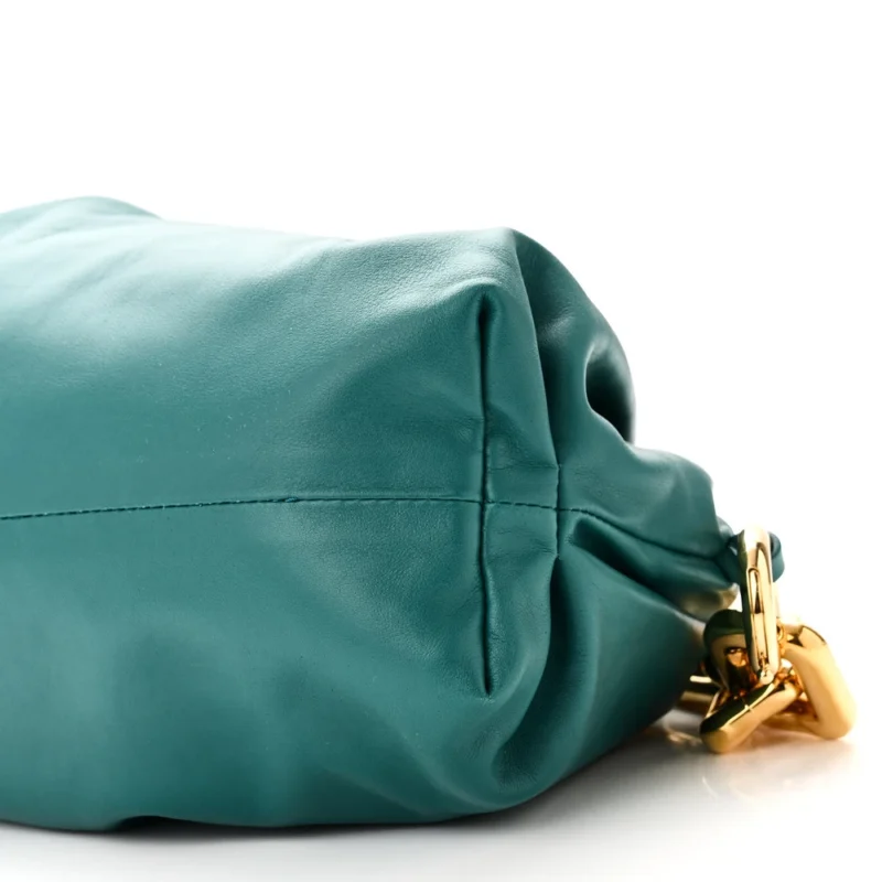 BOTTEGA VENETA MEDIUM THE POUCH CHAIN MALLARD CALFSKIN LEATHER - Image 4