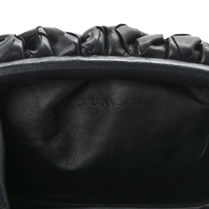 BOTTEGA VENETA MEDIUM INTRECCIATO TEEN POUCH BLACK NAPPA LEATHER - Image 2