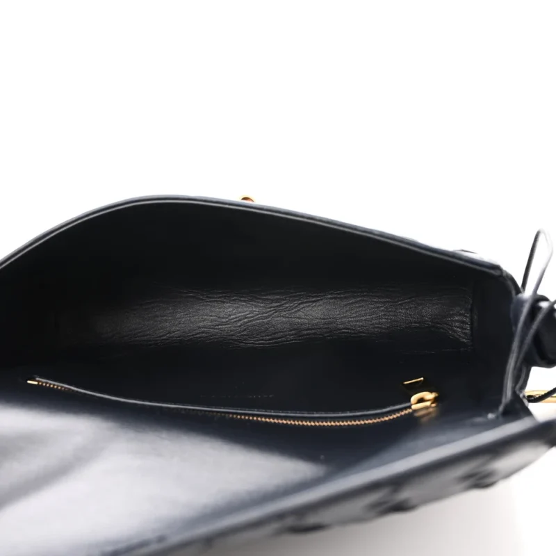 BOTTEGA VENETA MEDIUM INTRECCIATO ANDIAMO SHOULDER BAG SPACE NAPPA LEATHER GOLD HARDWARE - Image 7