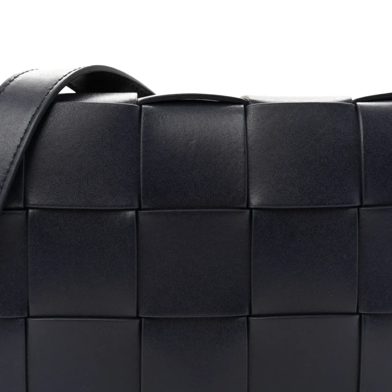 BOTTEGA VENETA MAXI INTRECCIO SMALL CASSETTE CROSSBODY BAG NAVY BLUE LAMBSKIN LEATHER - Image 8