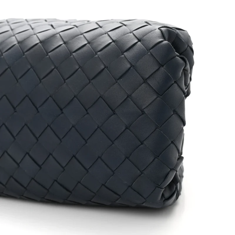 BOTTEGA VENETA MAXI INTRECCIATO THE POUCH OVERSIZED CLUTCH DEEP BLUE NAPPA LEATHER - Image 5