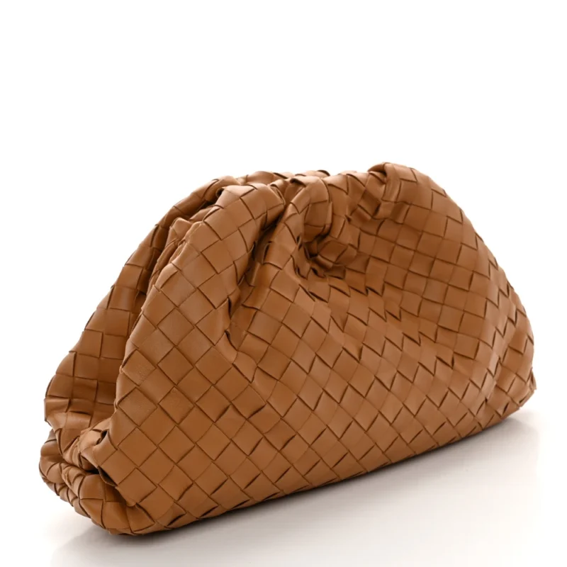 BOTTEGA VENETA MAXI INTRECCIATO THE POUCH OVERSIZED CLUTCH CARAMEL NAPPA LEATHER - Image 3