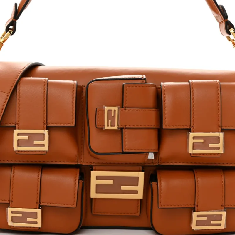 FENDI SMALL BAGUETTE BRANDY SHINY NAPPA LEATHER GOLD HARDWARE - Image 8