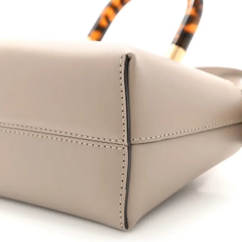 FENDI MINI LOGO EMBOSSED BY THE WAY TOP HANDLE BOSTON BAG TORTORA KING VITELLO LEATHER & PLEXIGLASS GOLD HARDWARE - Image 6