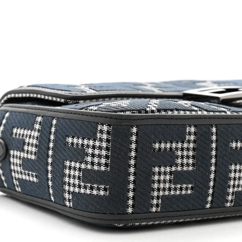 FENDI FF EMBROIDERED BAGUETTE GRIGIO / ANTHRACITE HOUNDSTOOTH WOOL & KING VITELLO LEATHER RUTHENIUM HARDWARE - Image 4