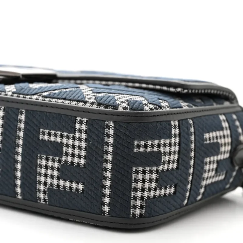FENDI FF EMBROIDERED BAGUETTE GRIGIO / ANTHRACITE HOUNDSTOOTH WOOL & KING VITELLO LEATHER RUTHENIUM HARDWARE - Image 5