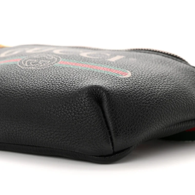 GUCCI SMALL LOGO BELT BAG BLACK GRAINED CALFSKIN LEATHER AGED GOLD HARDWARE - Image 4