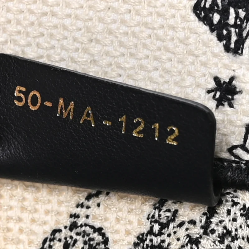 DIOR SMALL ZODIAC TOILE DE JOUY BOOK TOTE LATTE/BLACK EMBROIDERED CANVAS - Image 8