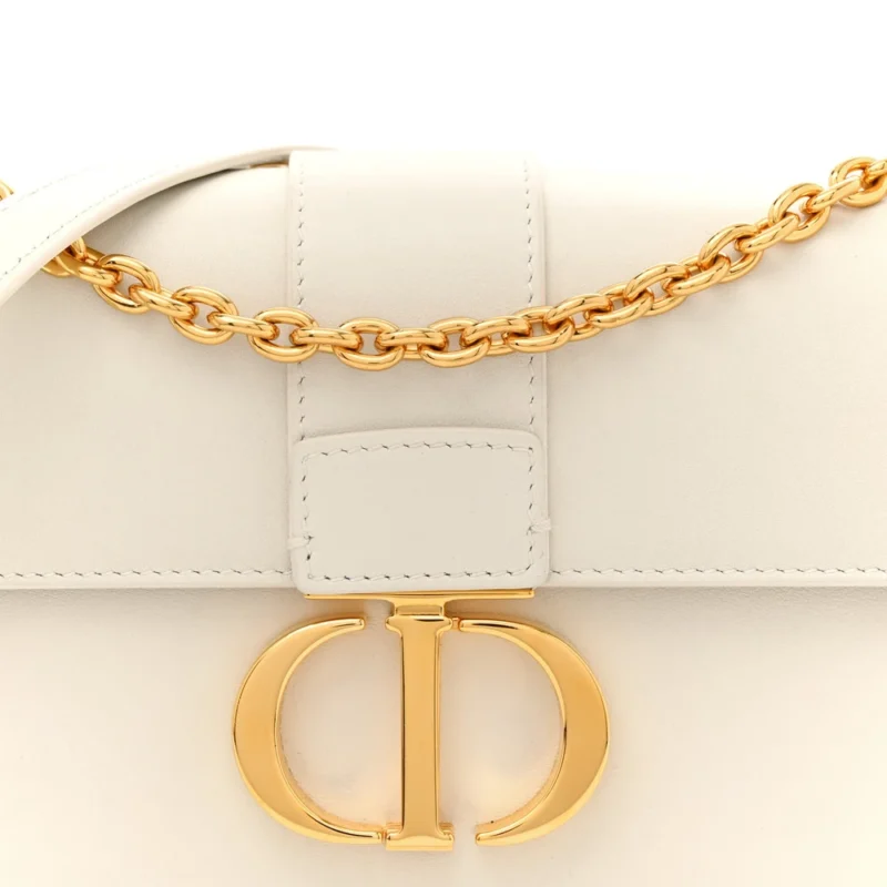 DIOR SMALL MONTAIGNE 30 EAST-WEST CHAIN FLAP BAG OFF WHITE GRAINED CALFSKIN LEATHER GOLD HARDWARE - Image 8