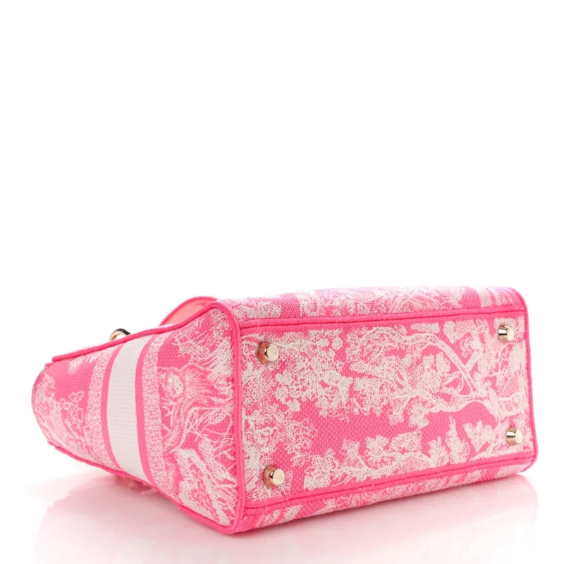 DIOR MEDIUM TOILE DE JOUY LADY D-LITE FLUORESCENT PINK REVERSE EMBROIDERED CANVAS GOLD HARDWARE - Image 4