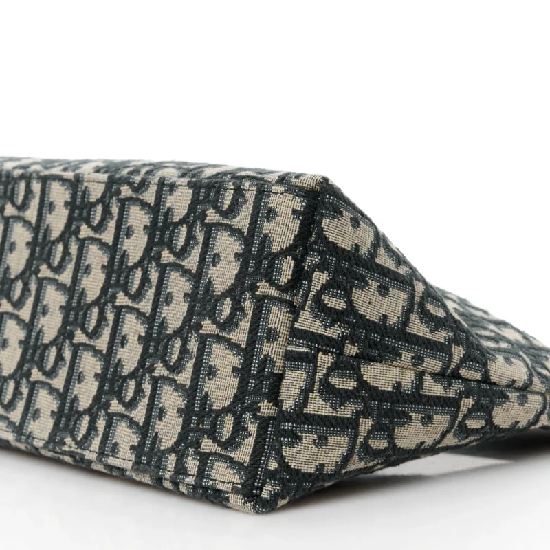 DIOR MEDIUM DIORTRAVEL NOMAD POUCH BLUE OBLIQUE CANVAS GOLD HARDWARE - Image 5