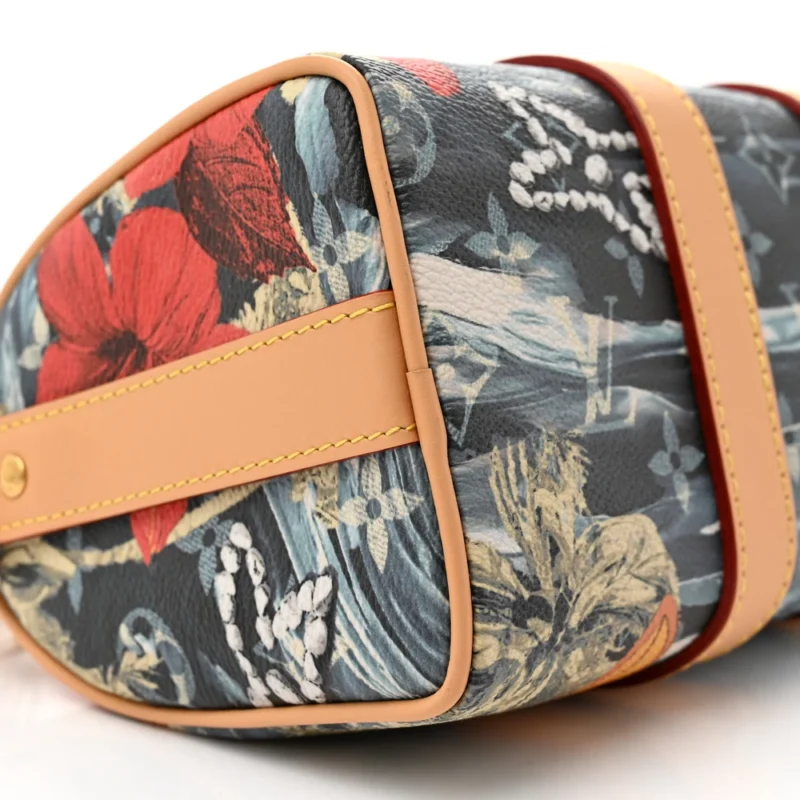LOUIS VUITTON SURFIN KEEPALL BANDOULIERE 25 NAVY BLUE MONOGRAM CANVAS GOLD HARDWARE - Image 4