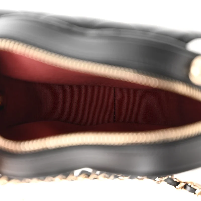 CHANEL CC IN LOVE HEART CLUTCH WITH CHAIN SMALL BLACK QUILTED LAMBSKIN LEATHER LIGHT GOLD HARDWARE - Image 7