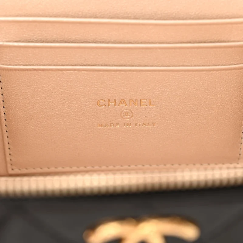 CHANEL CC DYNASTY VANITY CASE SMALL BLACK QUILTED LAMBSKIN LEATHER GOLD HARDWARE - Image 2