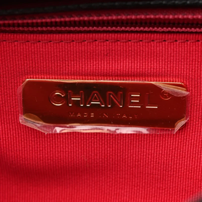 CHANEL 19 MEDIUM FLAP BAG ?C QUILTED LAMBSKIN SILVER HARDWARE - Image 2