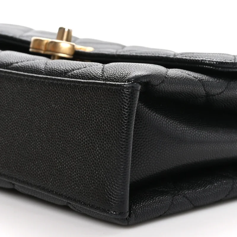 GRADE BLUE CHANEL 19 HANDBAG | DESIGNER QUALITY - Image 5