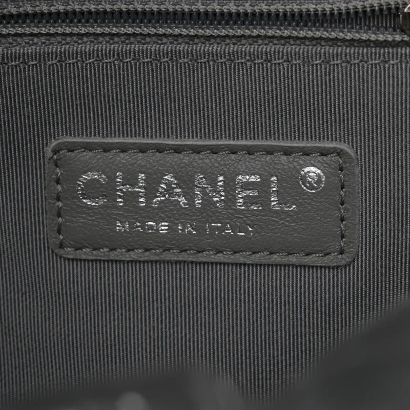 CHANEL CHAIN AROUND FLAP MAXI BLACK QUILTED WASHED LAMBSKIN LEATHER SILVER HARDWARE - Image 2