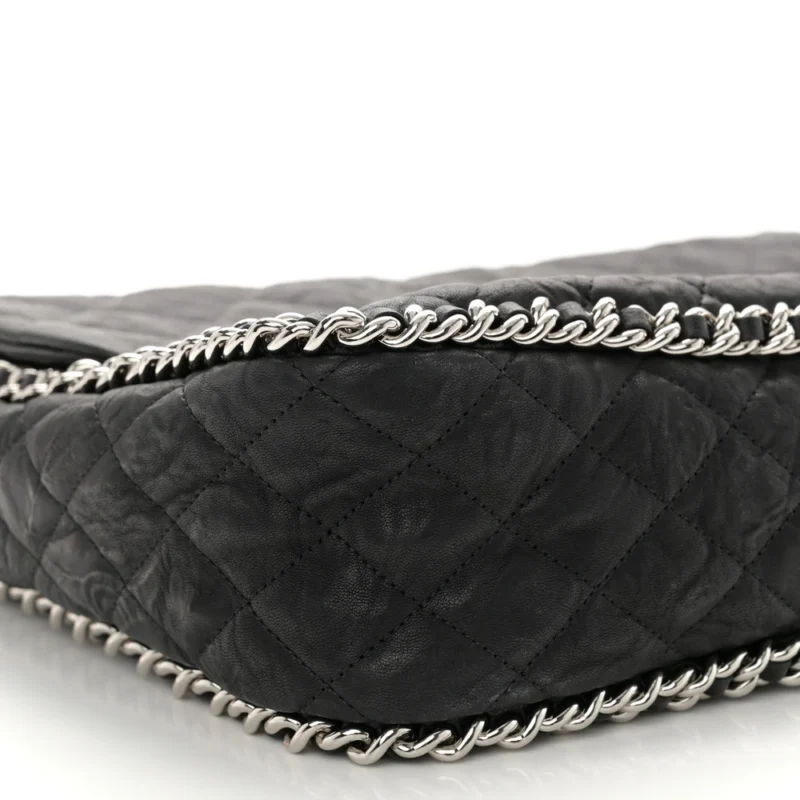 CHANEL CHAIN AROUND FLAP MAXI BLACK QUILTED WASHED LAMBSKIN LEATHER SILVER HARDWARE - Image 4