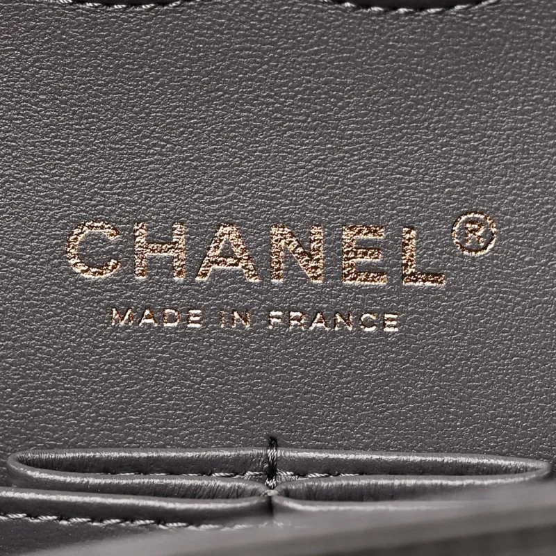 GREY QUILTED CHANEL BAG QUILTED LAMBSKIN LEATHER CROSSBODY BAGS - Image 2