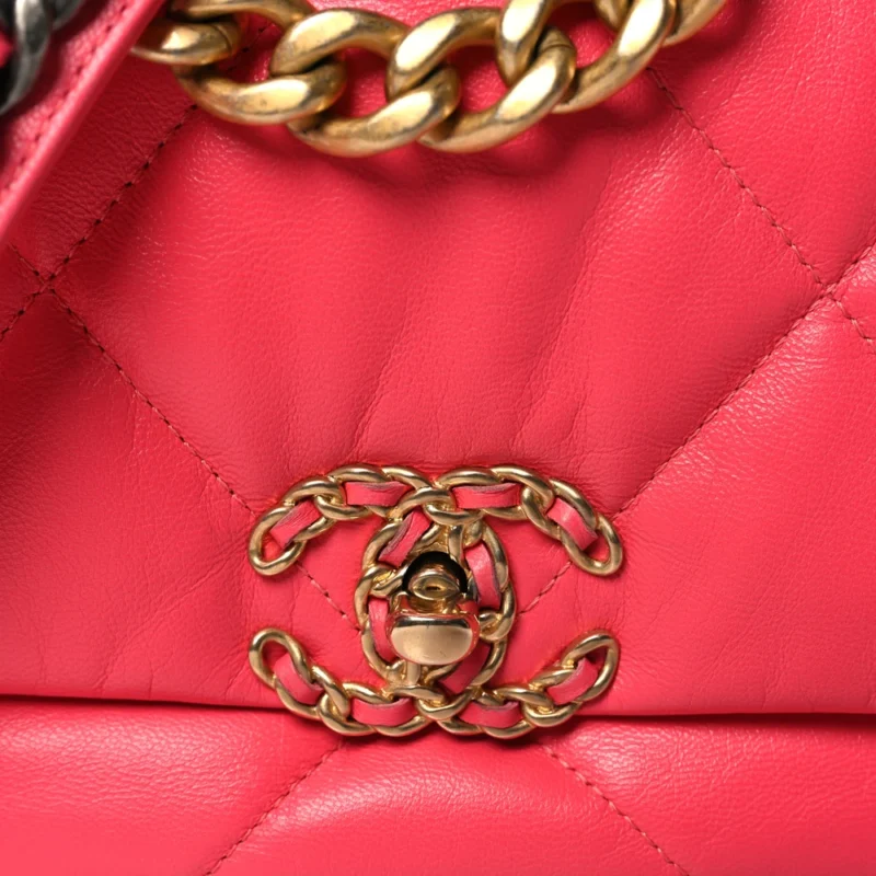 CHANEL 19 FLAP MEDIUM CORAL QUILTED GOATSKIN LEATHER - Image 8