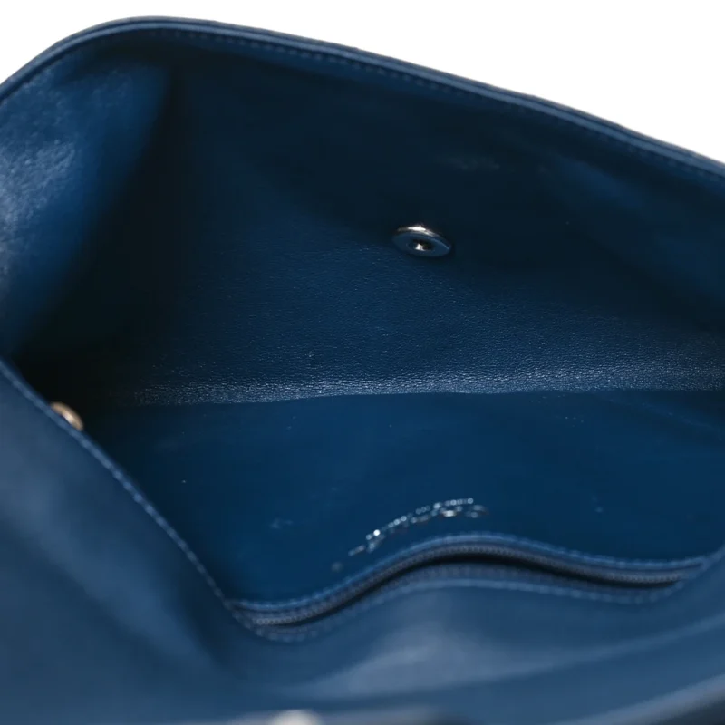 EXPLORE MEDIUM NAVY QUILTED DESIGNER CLUTCH - Image 7