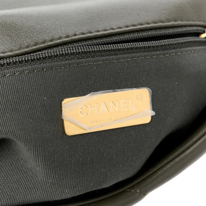 GRADE CHANEL 19 KHAKI FLAP BAG FOR WOMEN - Image 2