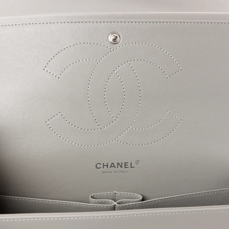 CHANEL DOUBLE FLAP JUMBO GREY LAMBSKIN BAG - Image 2