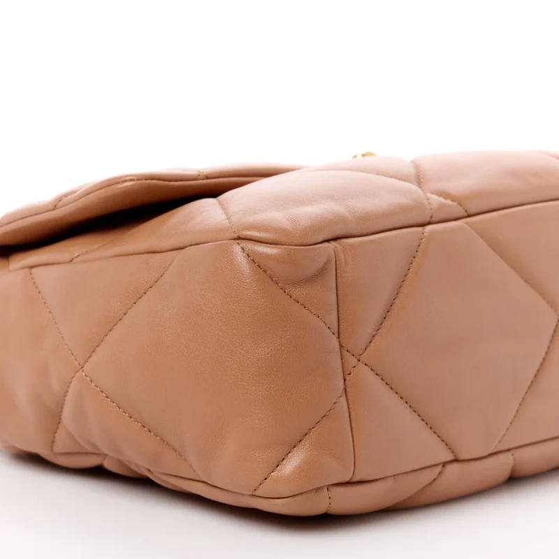 GRADE CHANEL 19 BROWN LAMBSKIN HANDBAG - Image 4