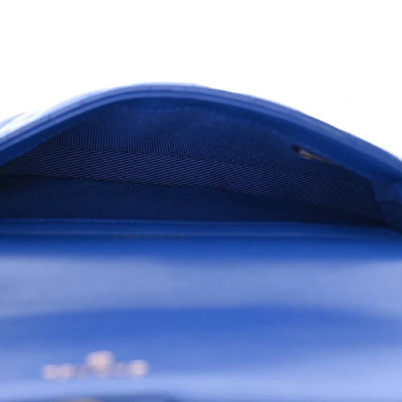 DESIGNER PHONE HOLDER ?C BLUE QUILTED LAMBSKIN - Image 7