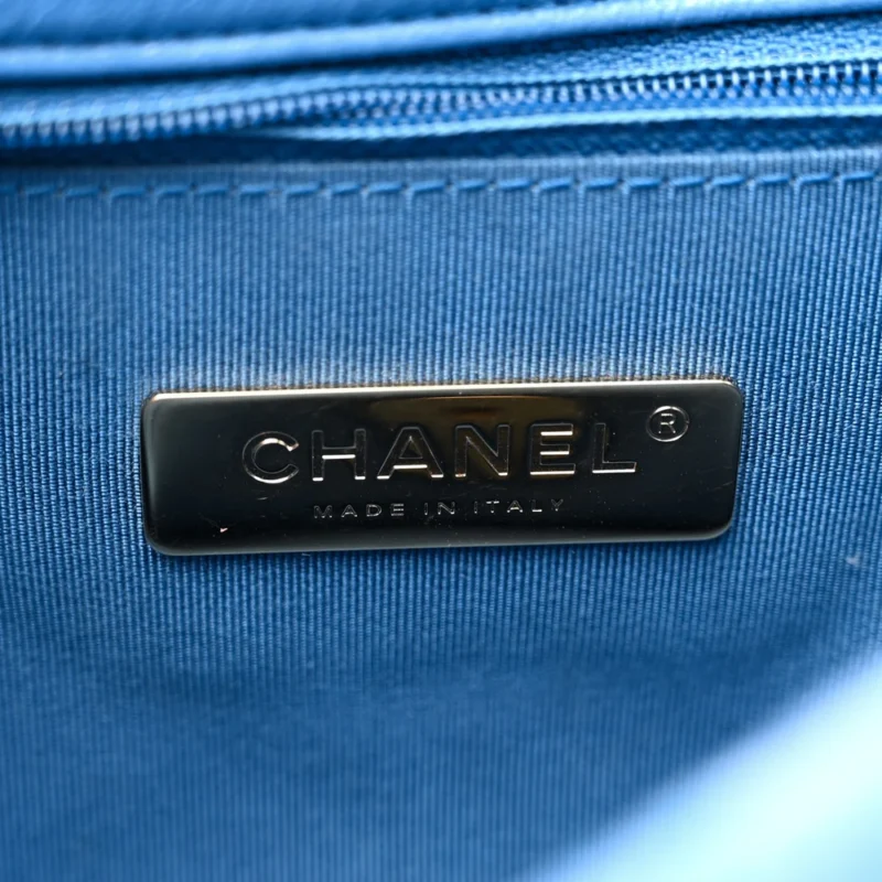 GRADE HANDBAGS | DESIGNER CHANEL 19 FLAP BAG - Image 2