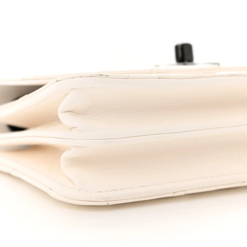 CHANEL TRENDY CC WALLET ON CHAIN (WOC) MINI WHITE QUILTED LAMBSKIN LEATHER BLACK HARDWARE - Image 4