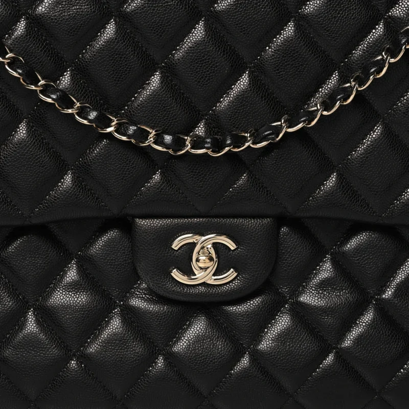 CHANEL TRAVEL FLAP XXL | BLACK QUILTED CAVIAR - Image 8