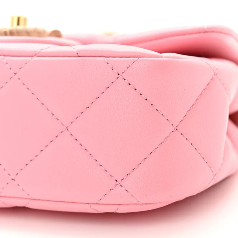 CHANEL WENGE WOOD SQUARE MINI PINK QUILTED LAMBSKIN LEATHER AGED GOLD HARDWARE - Image 5