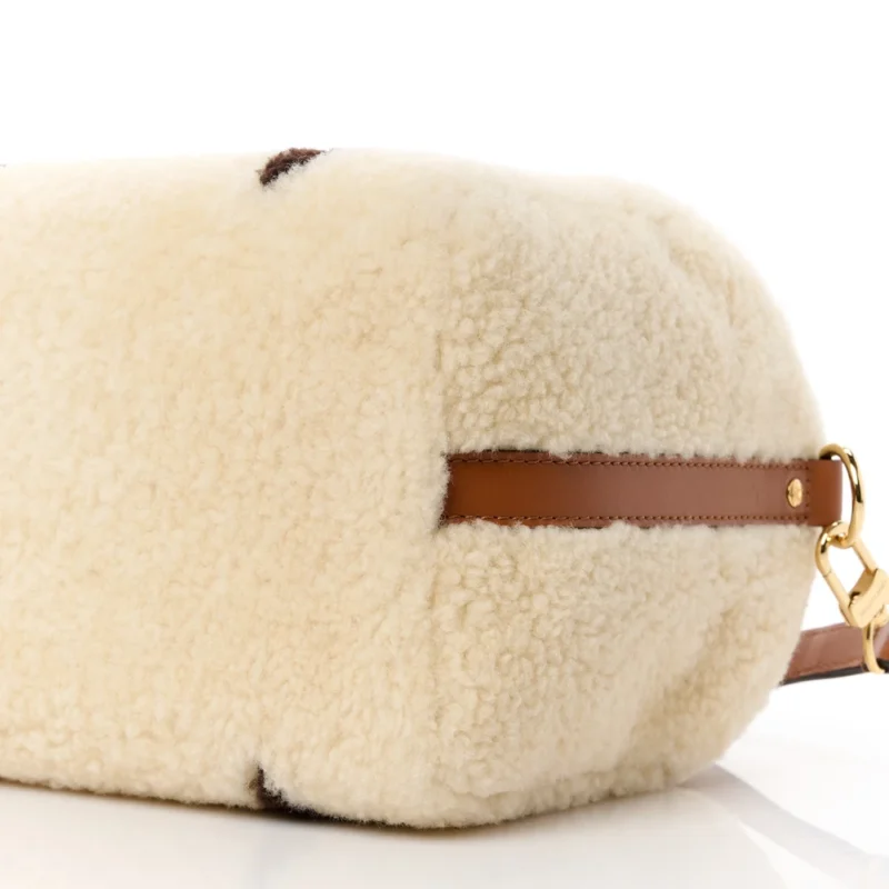 LOUIS VUITTON SPEEDY BANDOULI??RE 25 CREAM/BROWN MONOGRAM CANVAS & SHEARLING GOLD HARDWARE - Image 5