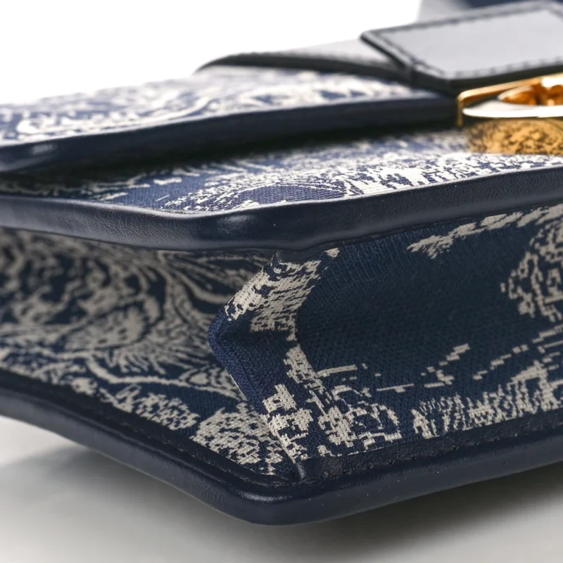 DIOR MEDIUM MONTAIGNE 30 TOILE DE JOUY FLAP BAG BLUE REVERSE CANVAS GOLD HARDWARE - Image 4