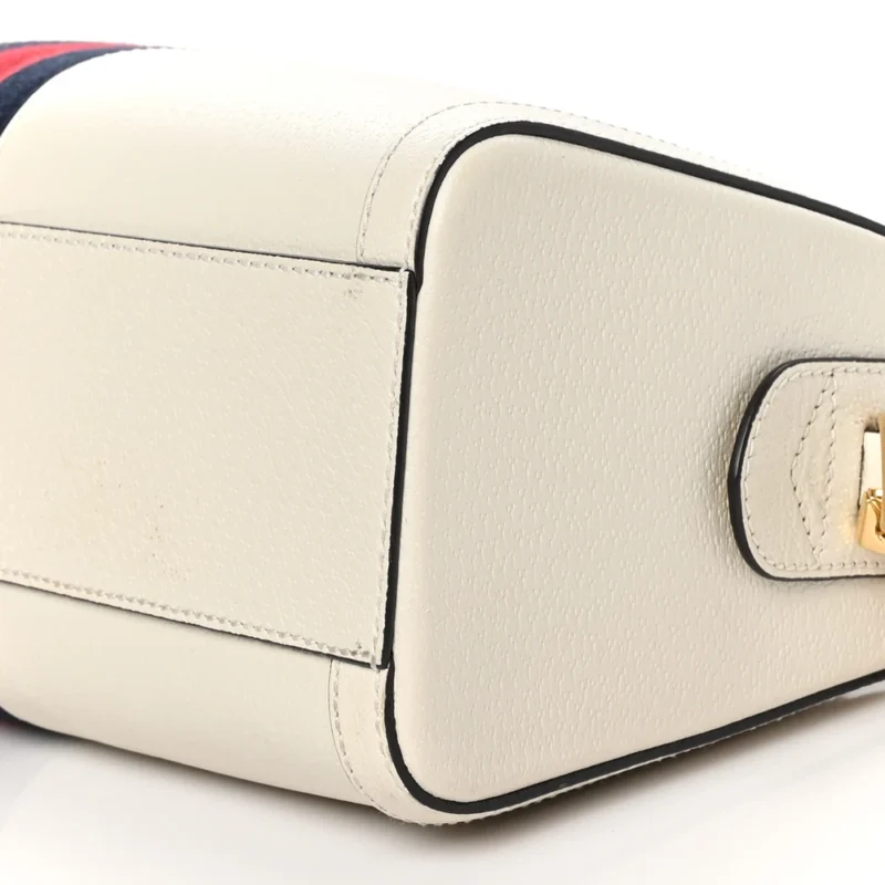 GUCCI MEDIUM OPHIDIA BOSTON BAG MYSTIC WHITE SUEDE & PATENT LEATHER GG WEB GOLD HARDWARE - Image 4