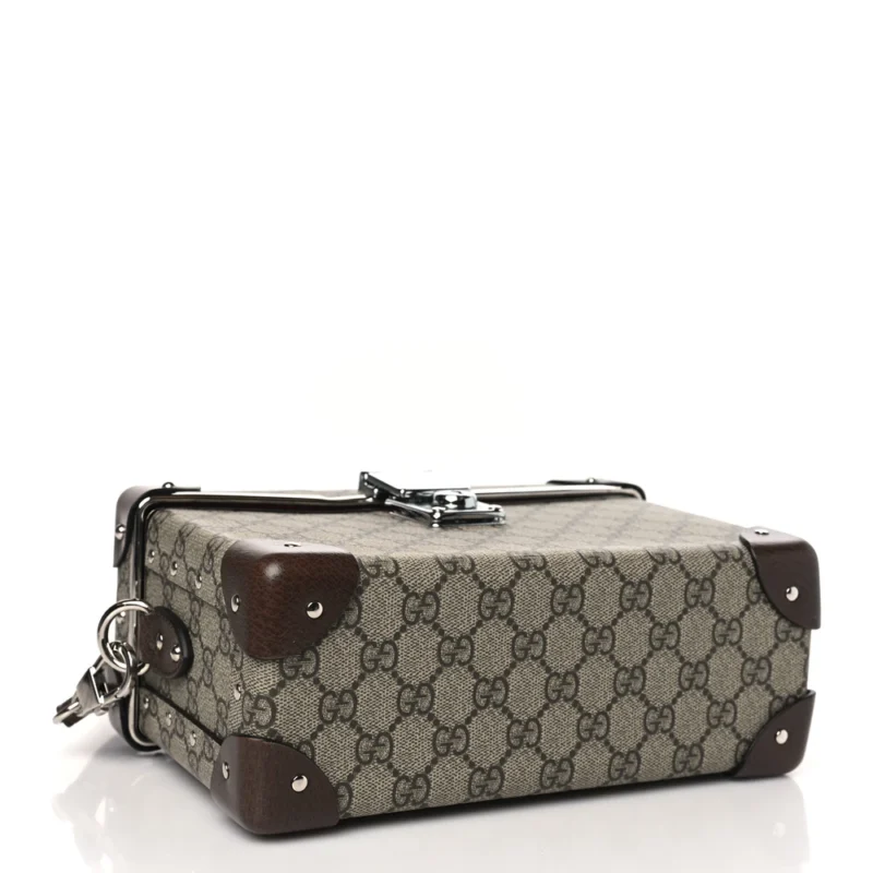 GUCCI MEDIUM GLOBE-TROTTER BEAUTY CASE BROWN GG SUPREME MONOGRAM CANVAS SILVER HARDWARE - Image 6